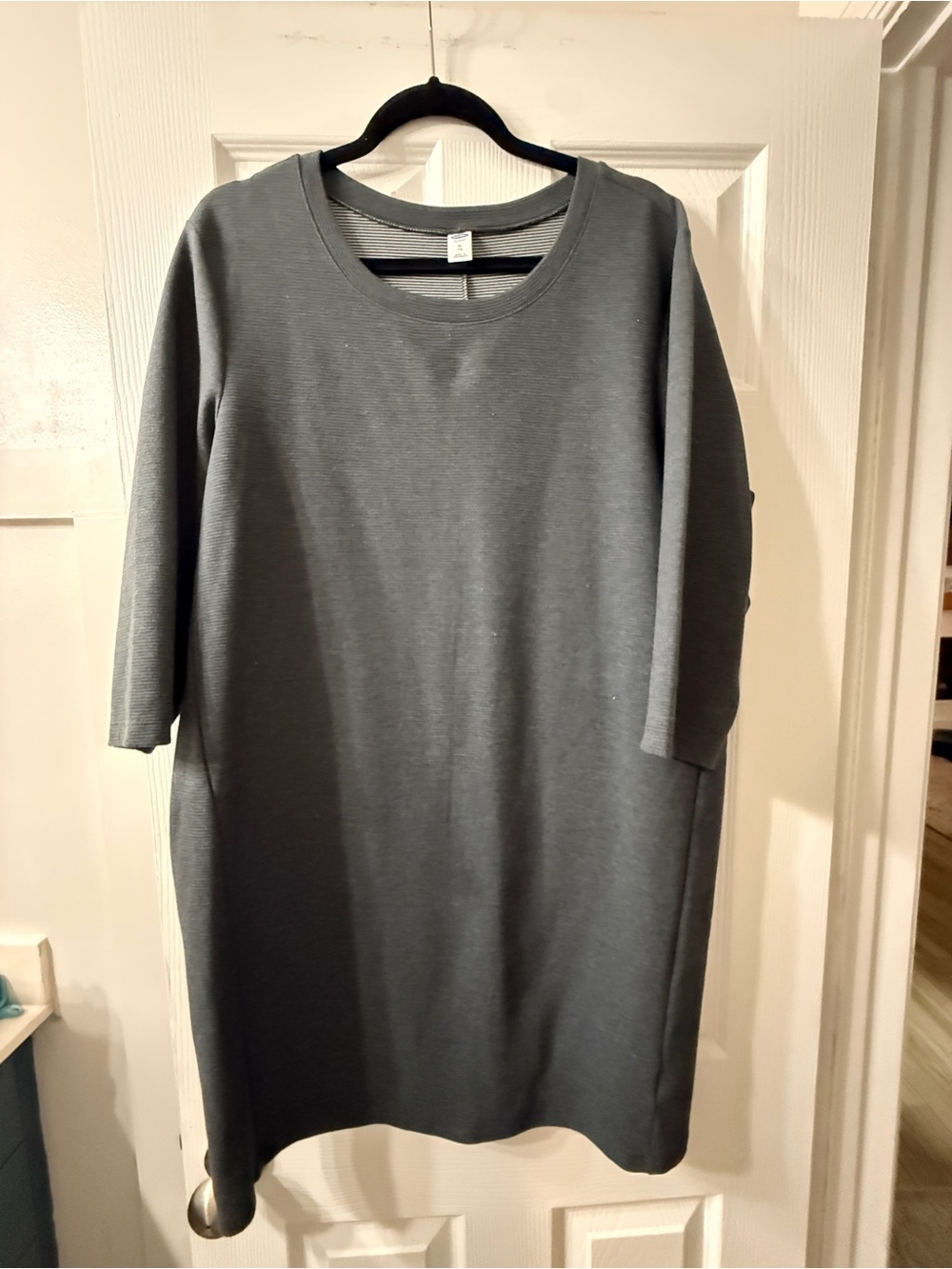 Old Navy grey Knit Dress